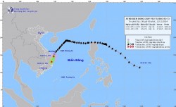 Dự báo ảnh hưởng áp thấp nhiệt đới (bão số 7 suy yếu): Ngày 12/11, vùng biển Thừa Thiên Huế đến Phú Yên gió mạnh cấp 6, sóng cao 2-3m