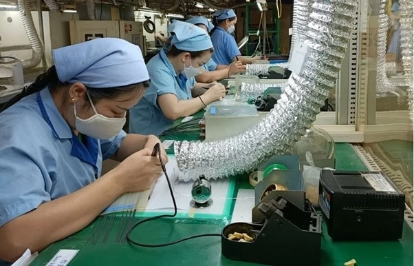 Một số sản phẩm c&ocirc;ng nghiệp của H&ograve;a B&igrave;nh đạt sản lượng kh&aacute; cao, c&oacute; vị tr&iacute; tr&ecirc;n thị trường trong nước v&agrave; xuất khẩu. (Nguồn: UBND tỉnh H&ograve;a B&igrave;nh)