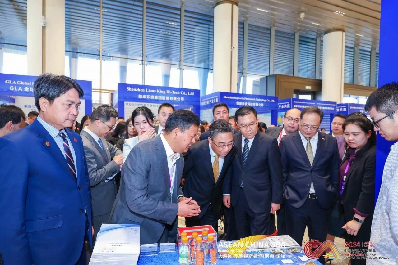 Tổng Lãnh sự Việt Nam tại Quảng Châu tham dự Diễn đàn Hợp tác kinh tế ASEAN-Trung Quốc vùng Vịnh lớn (GBA) Tổng Lãnh sự Việt Nam tại Quảng Châu tham dự Diễn đàn Hợp tác kinh tế ASEAN-Trung Quốc vùng Vịnh lớn (GBA)