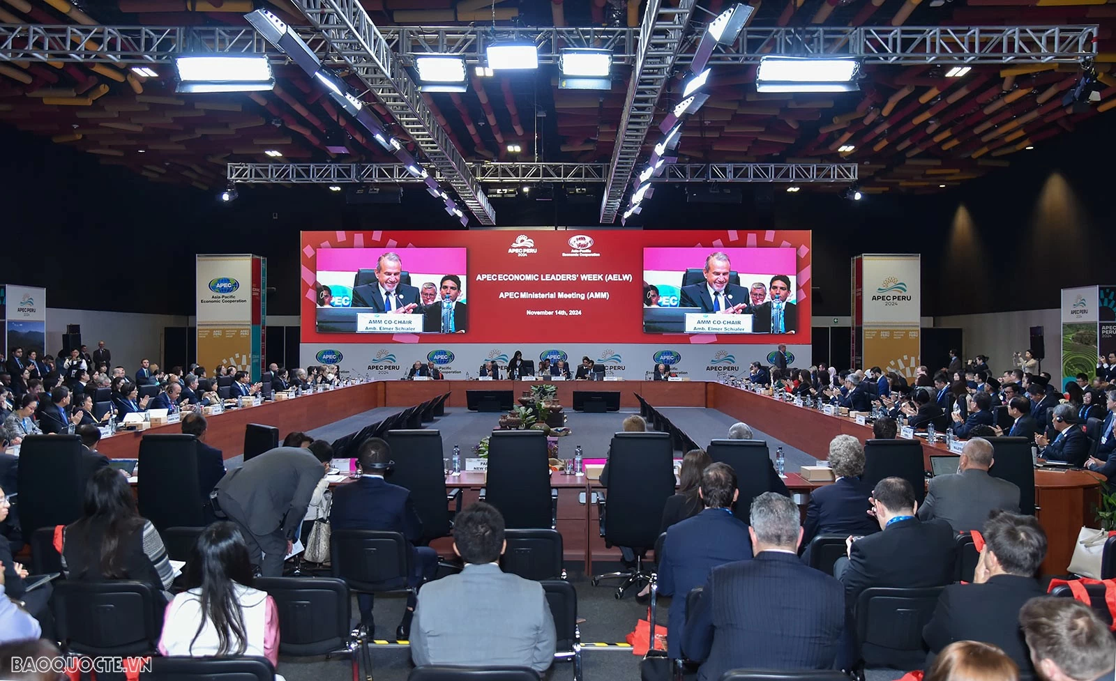 Bộ trưởng Ngoại giao Peru Elmer Schialer chủ trì Hội nghị liên Bộ trưởng Ngoại giao APEC 2024. (Ảnh: Tuấn Anh)