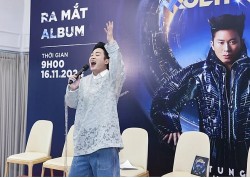 Tùng Dương ra mắt hai ca khúc tự sáng tác trong album mới