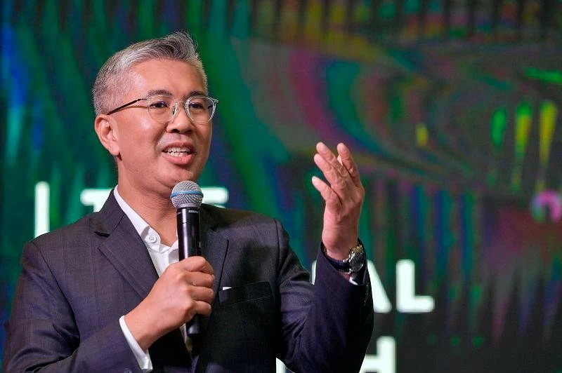 Bộ trưởng Đầu tư, thương mại và công nghiệp Malaysia (MITI) Tengku Datuk Seri Zafrul Abdul Aziz. (Nguồn: The Sun) Bộ trưởng Đầu tư, thương mại và công nghiệp Malaysia (MITI) Tengku Datuk Seri Zafrul Abdul Aziz. (Nguồn: The Sun)