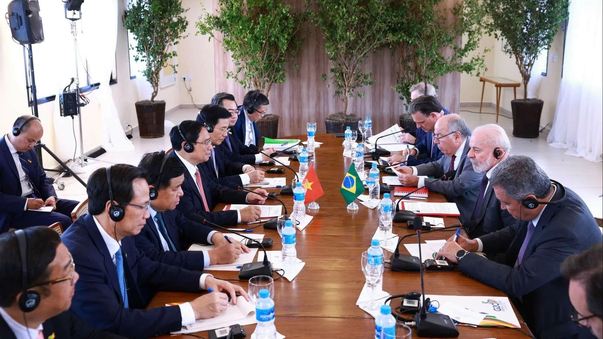 Vietnam, Brazil leaders hold talks, agree to upgrade bilateral relations to Strategic Partnership