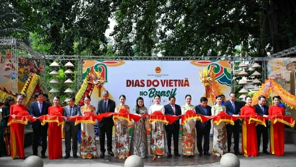 PM Pham Minh Chinh attends Vietnam Day in Rio de Janeiro, Brazil