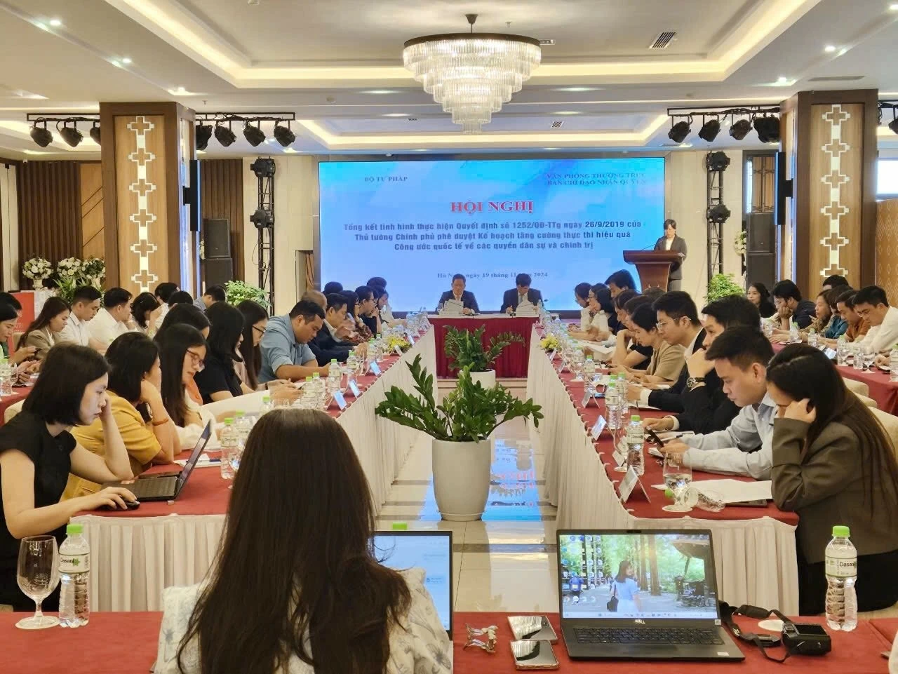 Việt Nam thể hiện quyết tâm bảo đảm và thúc đẩy các quyền dân sự, chính trị Việt Nam thể hiện quyết tâm bảo đảm và thúc đẩy các quyền dân sự, chính trị