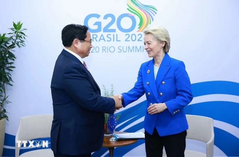 PM Pham Minh Chinh meets with world leaders on G20 Summit occasion