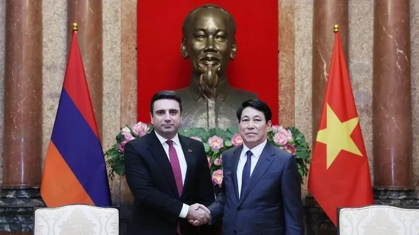 President Luong Cuong receives Armenian NA President Alen Simonyan