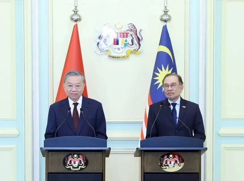 Vietnam, Malaysia leaders announce upgrading relationship to comprehensive strategic partnership