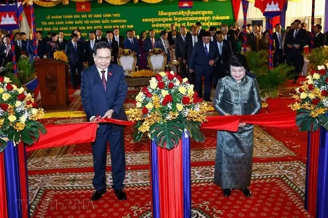 NA Chairman Tran Thanh Man attends inauguration o work symbolising Vietnam-Cambodia friendship in Phnom Penh