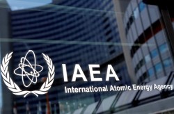 Bị IAEA ra nghị quyết 'sửa lưng', Iran lấy hạt nhân ra dọa