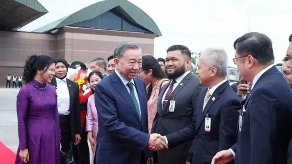 Top Vietnamese leader wraps up three-day official visit to Malaysia