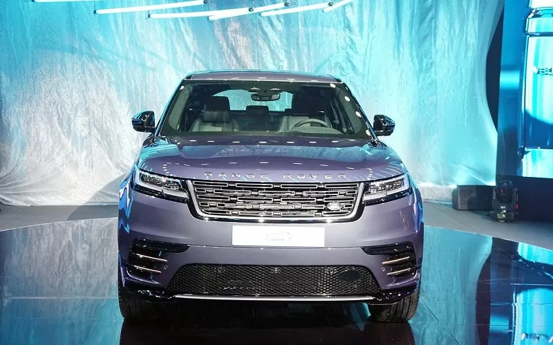 Cận cảnh Range Rover Velar 2025 ra mắt tại Việt Nam, giá từ 3,72 tỷ đồng