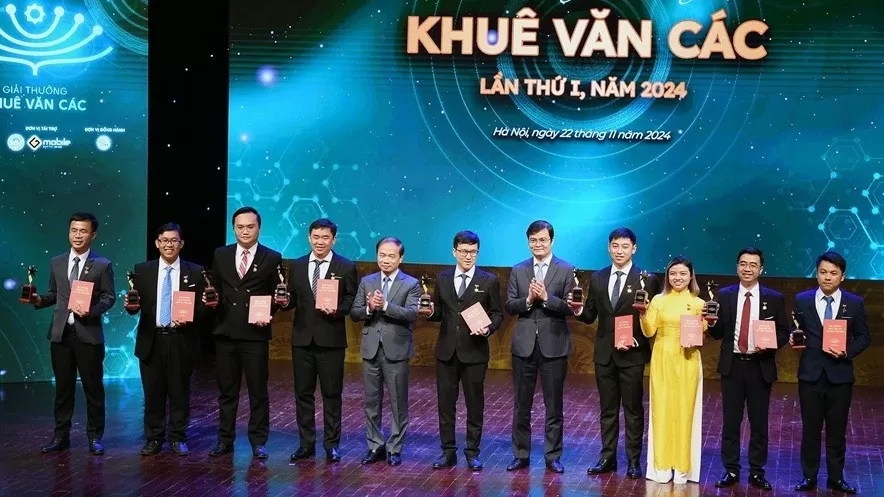 Giải thưởng Khuê Văn Các lần thứ I vinh danh 9 nhà khoa học trẻ tiêu biểu