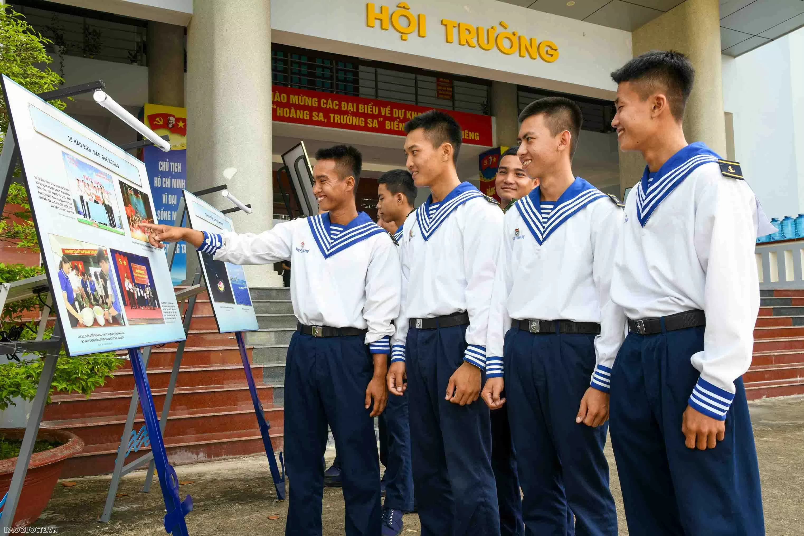 Hoàng Sa, Trường Sa – Biển, đảo thiêng liêng