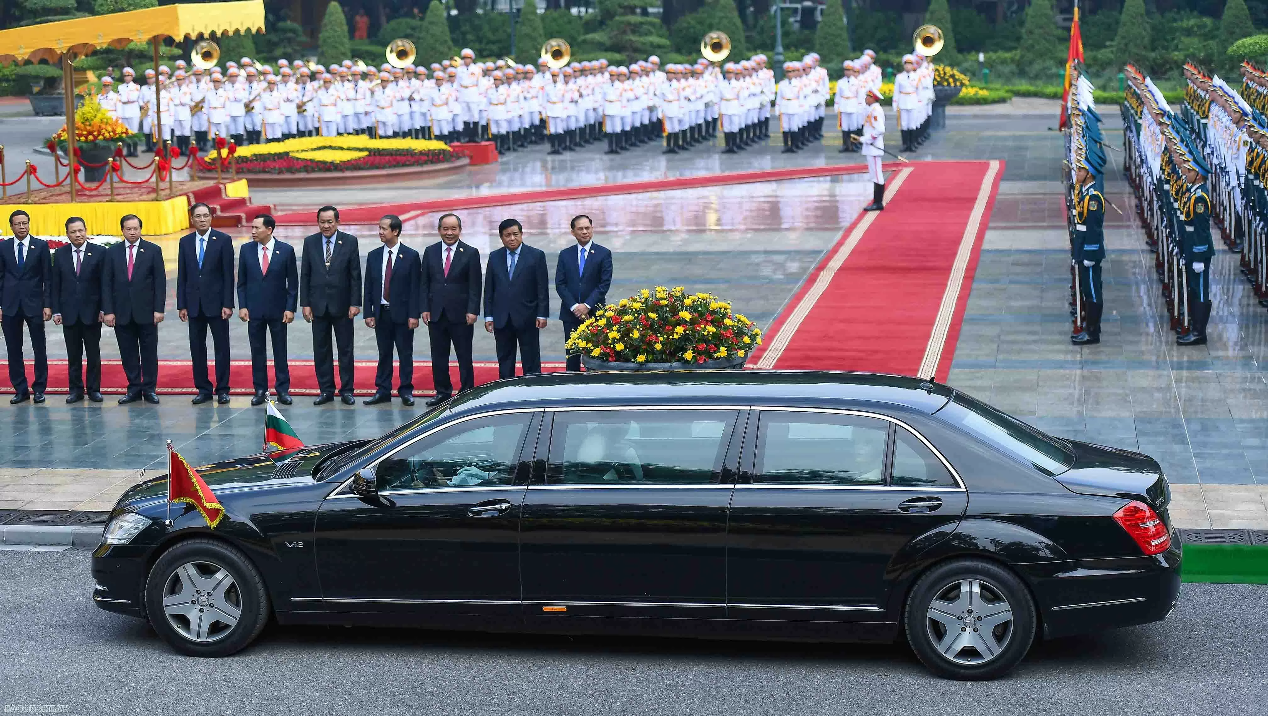 Welcome ceremony held for Bulgarian President Rumen Radev in Hanoi