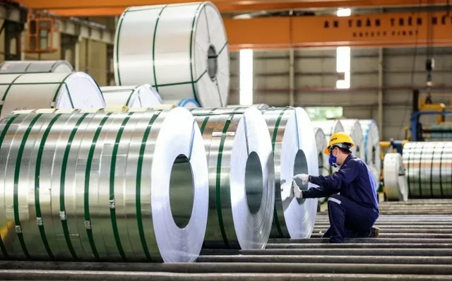 Vietnam spends over 10 billion USD to import record volume of steel