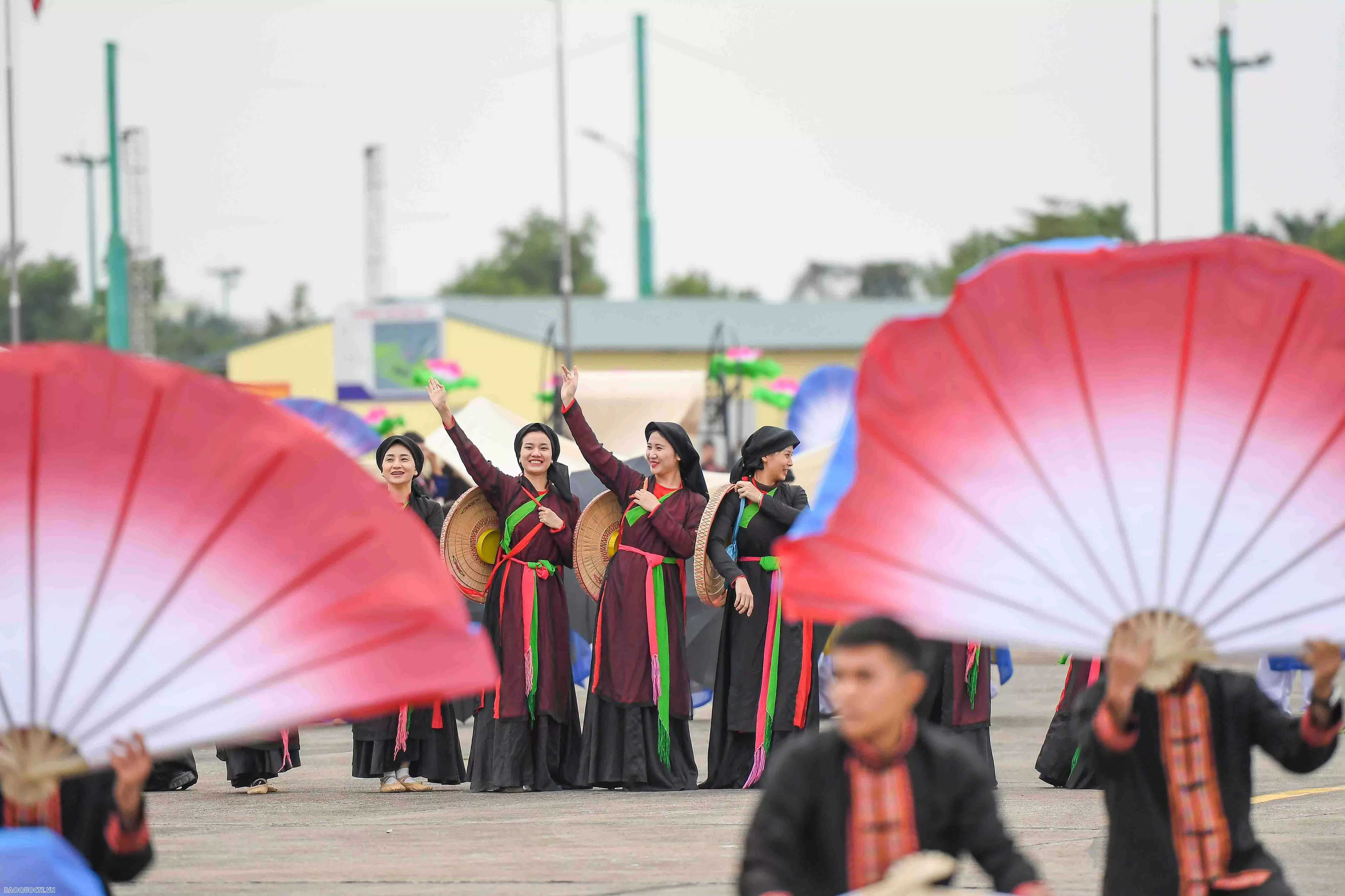 Triển lãm Quốc phòng quốc tế Việt Nam 2024: Tăng số lượng máy bay trình diễn