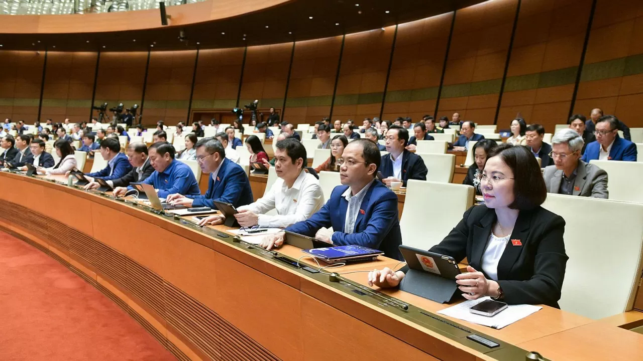 Pháp luật Việt Nam trong kỷ nguyên mới Pháp luật Việt Nam trong kỷ nguyên mới