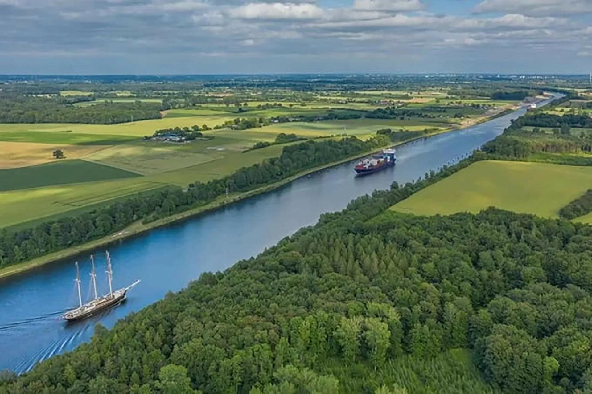 Nằm tại bang Schleswig-Holstein của Đức, kênh đào Kiel kết nối Biển Bắc với Biển Baltic. (Nguồn: Getty Images)