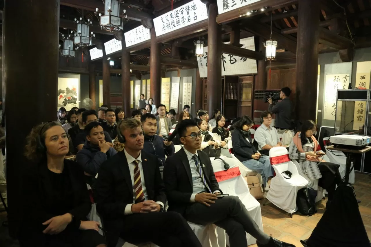 Đan Mạch gợi mở 'lối đi xanh' cho đô thị Việt Nam Đan Mạch gợi mở 'lối đi xanh' cho đô thị Việt Nam