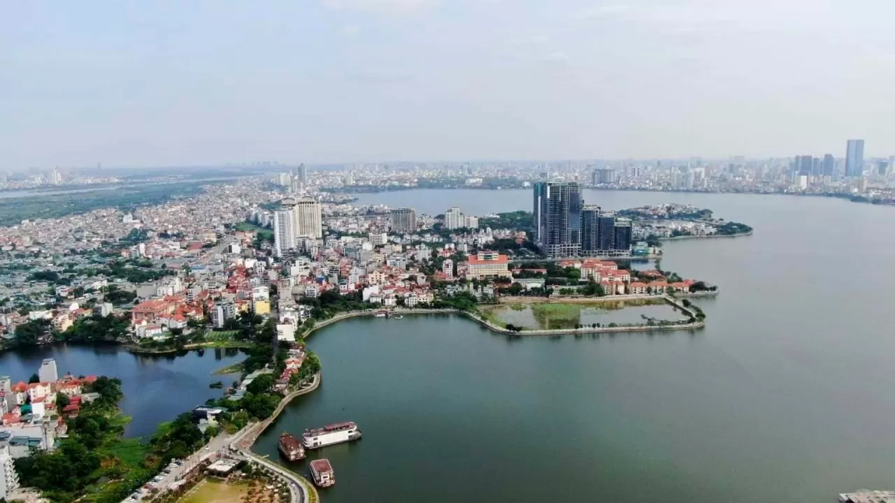 Bất động sản mới nhất: 17 hành vi môi giới không được phép thực hiện, Hà Nội duyệt quy hoạch khu vực trục không gian bán đảo Quảng An