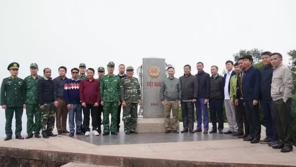 Dien Bien, Laos’ Phongsaly conduct bilateral surveyon the construction of a border guard house and the expansion of a border patrol road