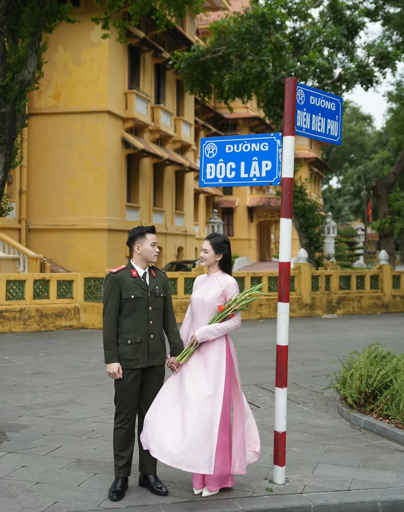 Ngắm nhan sắc gây sốt của hoa khôi bóng chuyền Nguyễn Thu Hoài Ngắm nhan sắc gây sốt của hoa khôi bóng chuyền Nguyễn Thu Hoài
