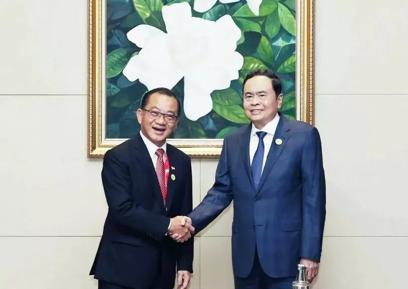 NA leader's visits expected to boost parliamentary partnership between Vietnam and Singapore, Japan