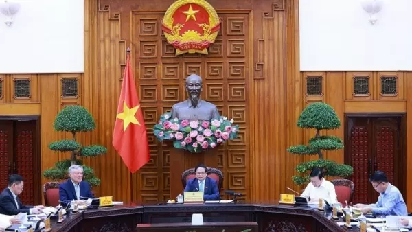 Prime Minister presides over inaugural meeting of government steering committee on apparatus restructuring