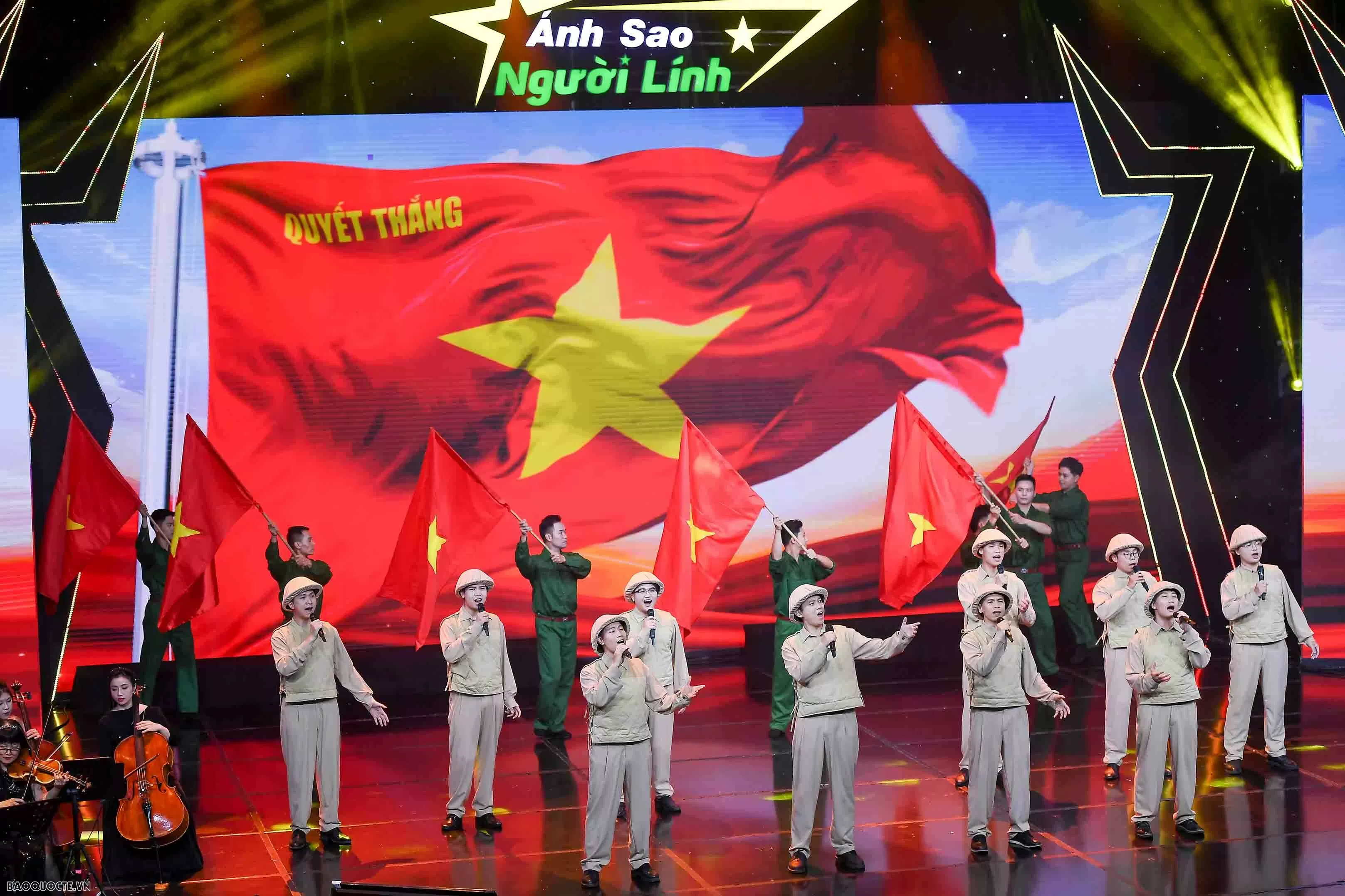 Ánh sao người lính - Tôn vinh sức mạnh chính trị - tinh thần của Quân đội nhân dân Việt Nam Ánh sao người lính - Tôn vinh sức mạnh chính trị - tinh thần của Quân đội nhân dân Việt Nam