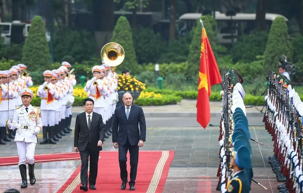 Đại sứ Đỗ Hoàng Long: Đối với Việt Nam, Bulgaria luôn là người bạn truyền thống, tin cậy và thủy chung Đại sứ Đỗ Hoàng Long: Đối với Việt Nam, Bulgaria luôn là người bạn truyền thống, tin cậy và thủy chung