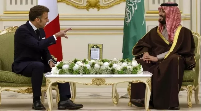 Tổng thống Pháp 'thu hoạch' lớn sau chuyến thăm Saudi Arabia, quyết định liên thủ vì Palestine Tổng thống Pháp 'thu hoạch' lớn sau chuyến thăm Saudi Arabia, quyết định liên thủ vì Palestine