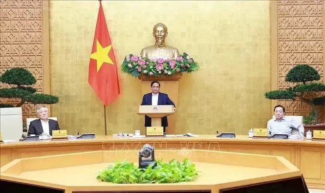 PM Pham Minh Chinh urges faster legal reform to achieve double-digit economic growth