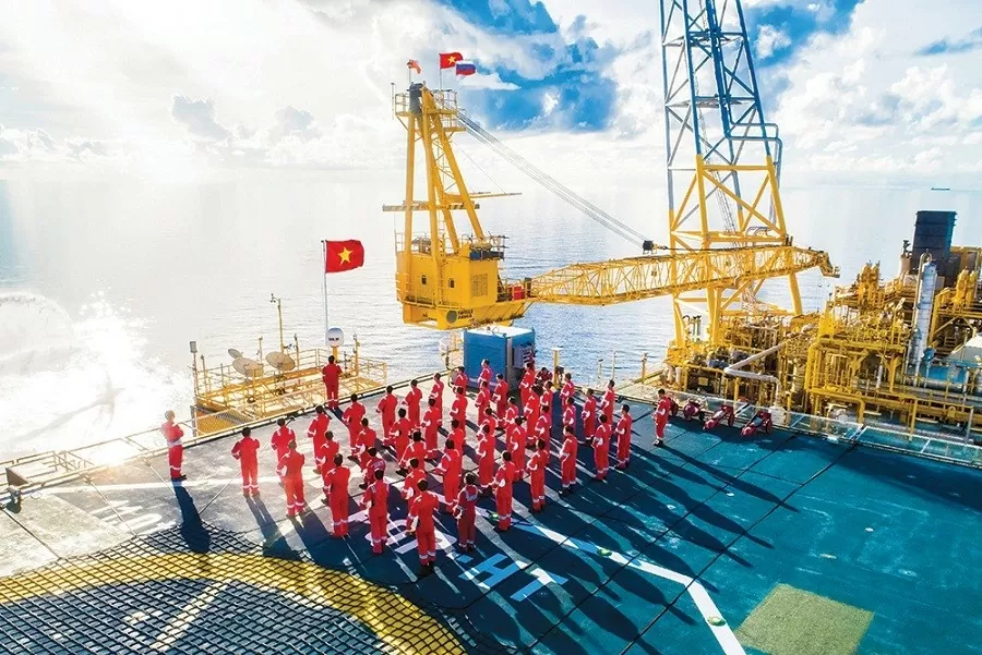 Chiến lược Nâng tầm văn hóa và quản trị thương hiệu Petrovietnam Chiến lược Nâng tầm văn hóa và quản trị thương hiệu Petrovietnam