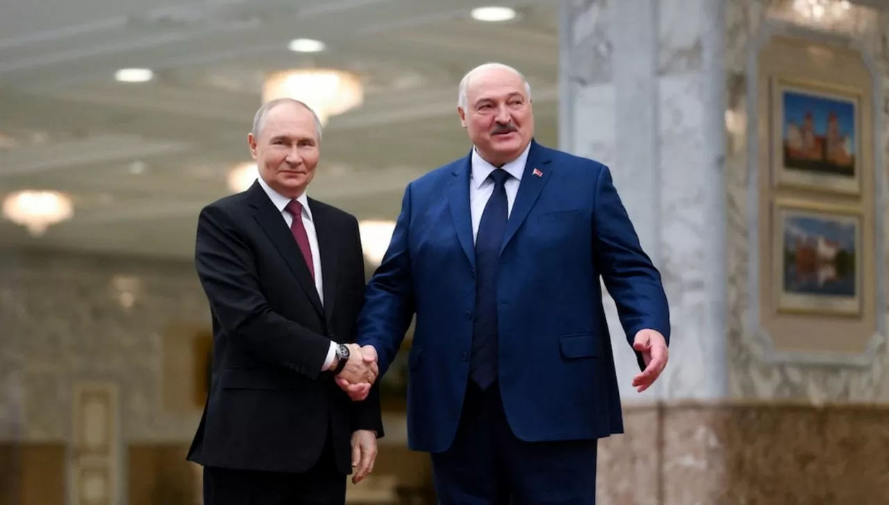 Nga-Belarus ký hiệp ước bảo đảm an ninh, Moscow có thể quyết triển khai tên lửa Oreshnik tại vào cuối năm 2025 Nga-Belarus ký hiệp ước bảo đảm an ninh, Moscow có thể quyết triển khai tên lửa Oreshnik tại vào cuối năm 2025