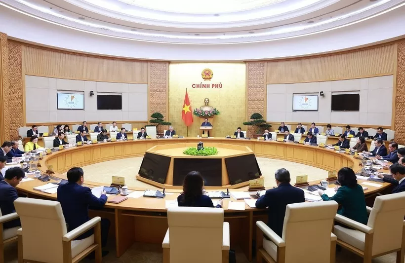 PM Pham Minh Chinh chairs Government’s monthly meeting