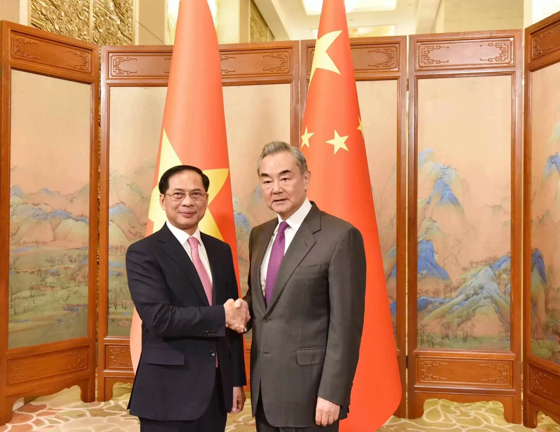 Vietnam - China Steering Committee for Bilateral Cooperation convened 16th meeting in Beijing