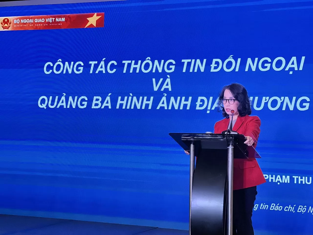 Bồi dưỡng nâng cao kiến thức về thông tin đối ngoại và kỹ năng truyền thông trong kỷ nguyên mới