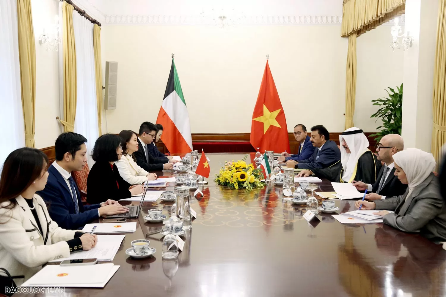 Vietnamese, Kuwaiti foreign ministries convene fourth political consultation