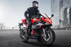 Cập nhật bảng giá xe Honda CBR150R mới nhất tháng 12/2024