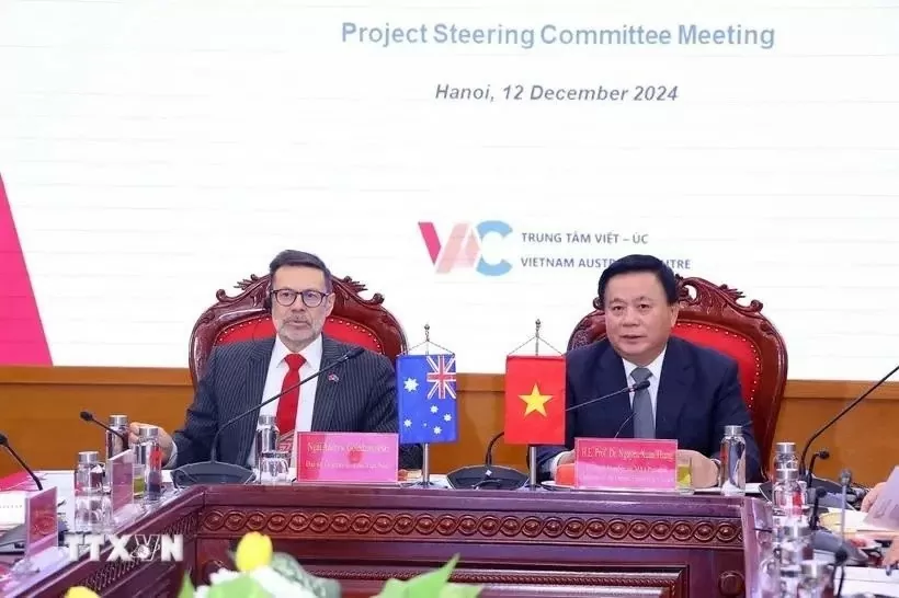 Vietnam, Australia promote cooperation in personnel training, policy research