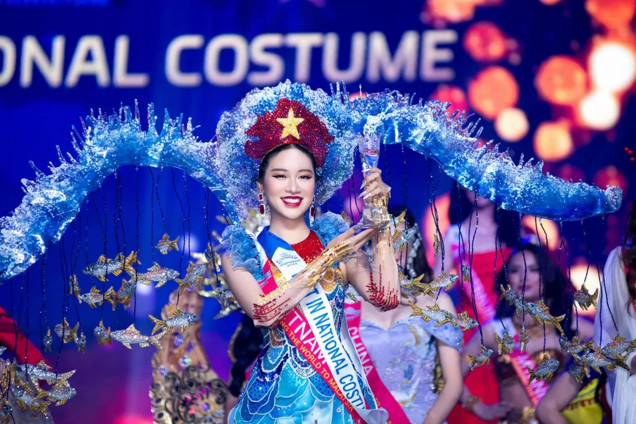 Giảng viên đại học giành Hoa hậu Đại sứ du lịch Đông Nam Á 2024 Giảng viên đại học giành Hoa hậu Đại sứ du lịch Đông Nam Á 2024