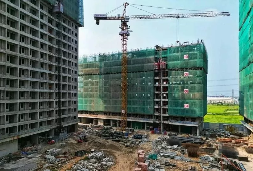 Vietnam strives to complete 100,000 social houses by 2025: Mnistry of Construction