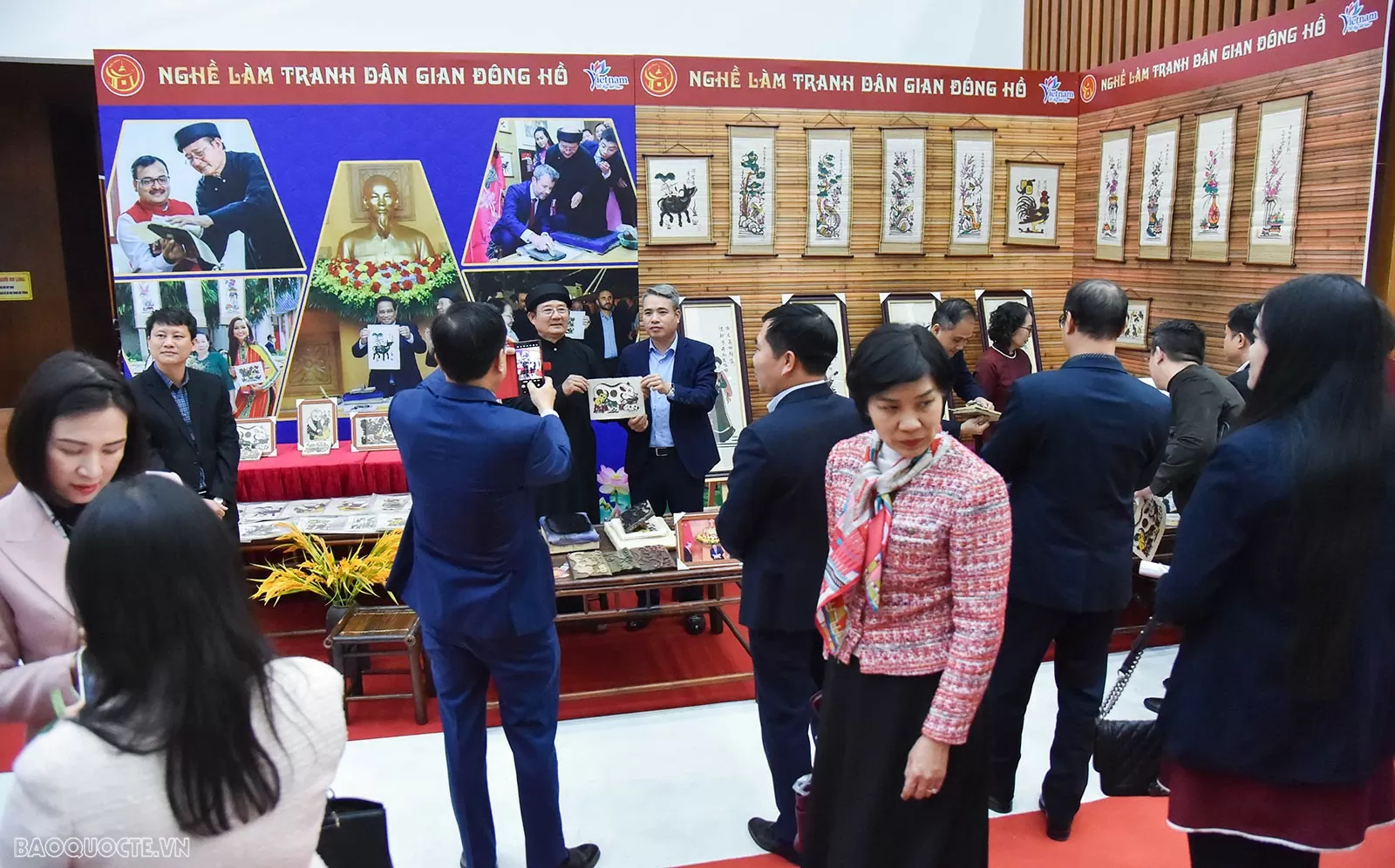 Bac Ninh urges Heads of Vietnamese representative missions to attract high-tech investment