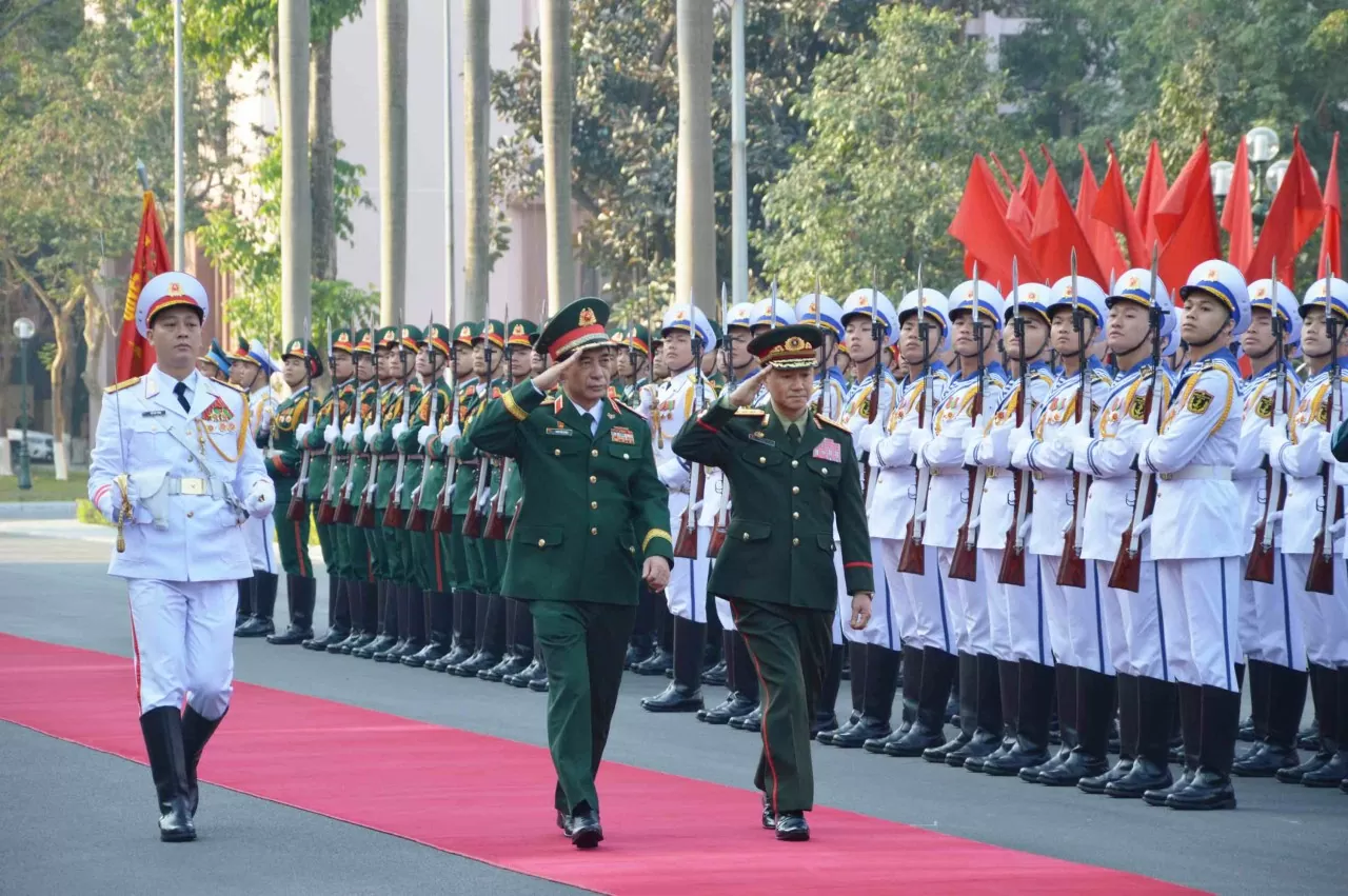 Đại tướng Phan Văn Giang tiếp đón, hội đàm với Bộ trưởng Quốc phòng Lào Khamliang Outhakaysone