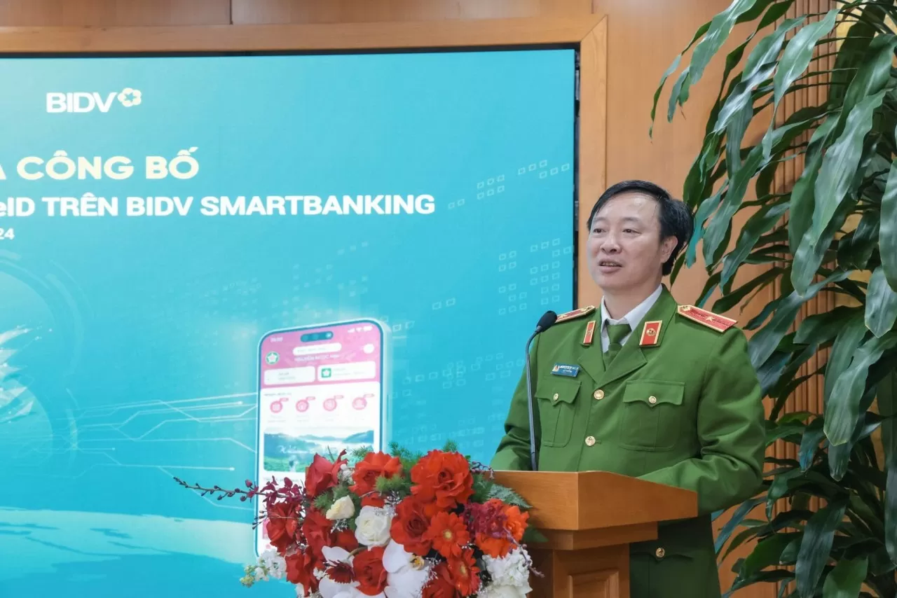 BIDV triển khai dịch vụ xác thực khách hàng điện tử qua VNeID trên SmartBanking