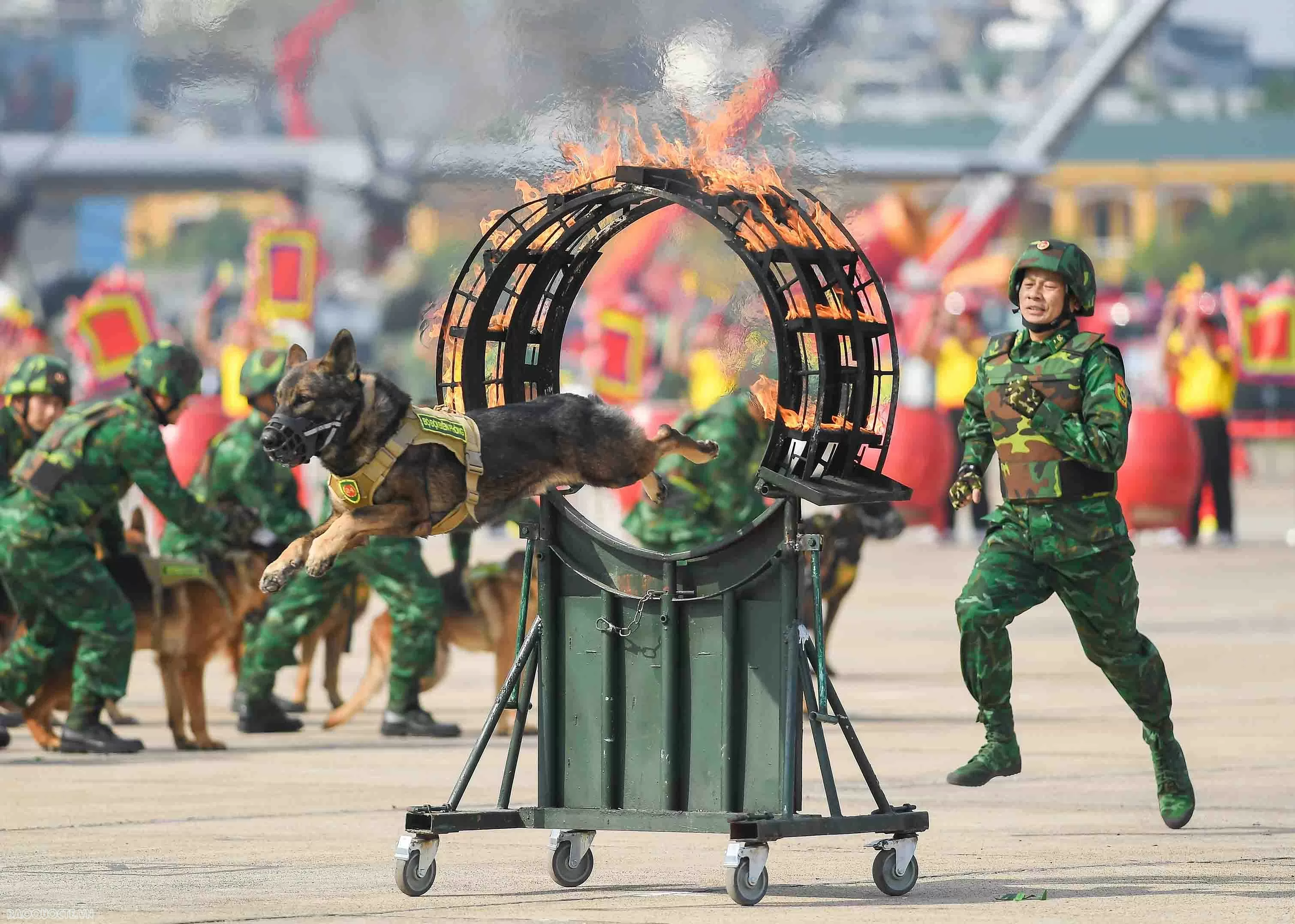 Thủ tướng Phạm Minh Chính: Việt Nam ưu tiên phát triển công nghệ tiên tiến vào công nghiệp quốc phòng