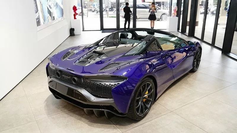 Cận cảnh siêu xe mui trần McLaren Artura Spider ra mắt tại Việt Nam, giá 17 tỷ đồng