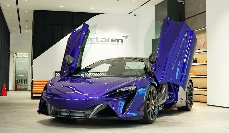 Cận cảnh siêu xe mui trần McLaren Artura Spider ra mắt tại Việt Nam, giá 17 tỷ đồng