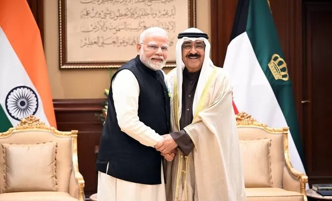 Thủ tướng Ấn Độ Narendra Modi chụp ảnh cùng Quốc vương Kuwait, Sheikh Mishal Al-Ahmad Al-Jaber Al-Sabah vào ngày 22 tháng 12 năm 2024. (KUNA)